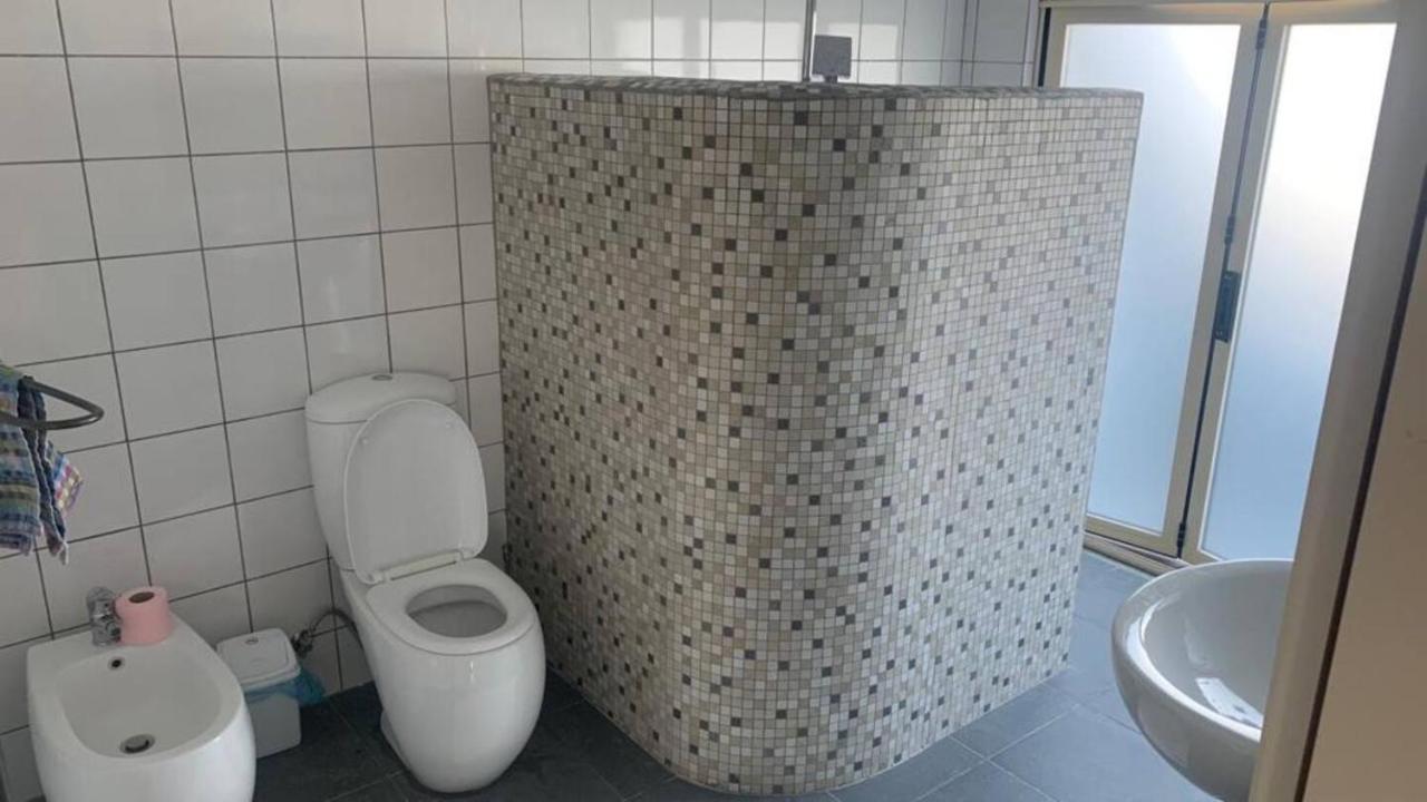 Turisalba Hotel Ishem Eksteriør billede