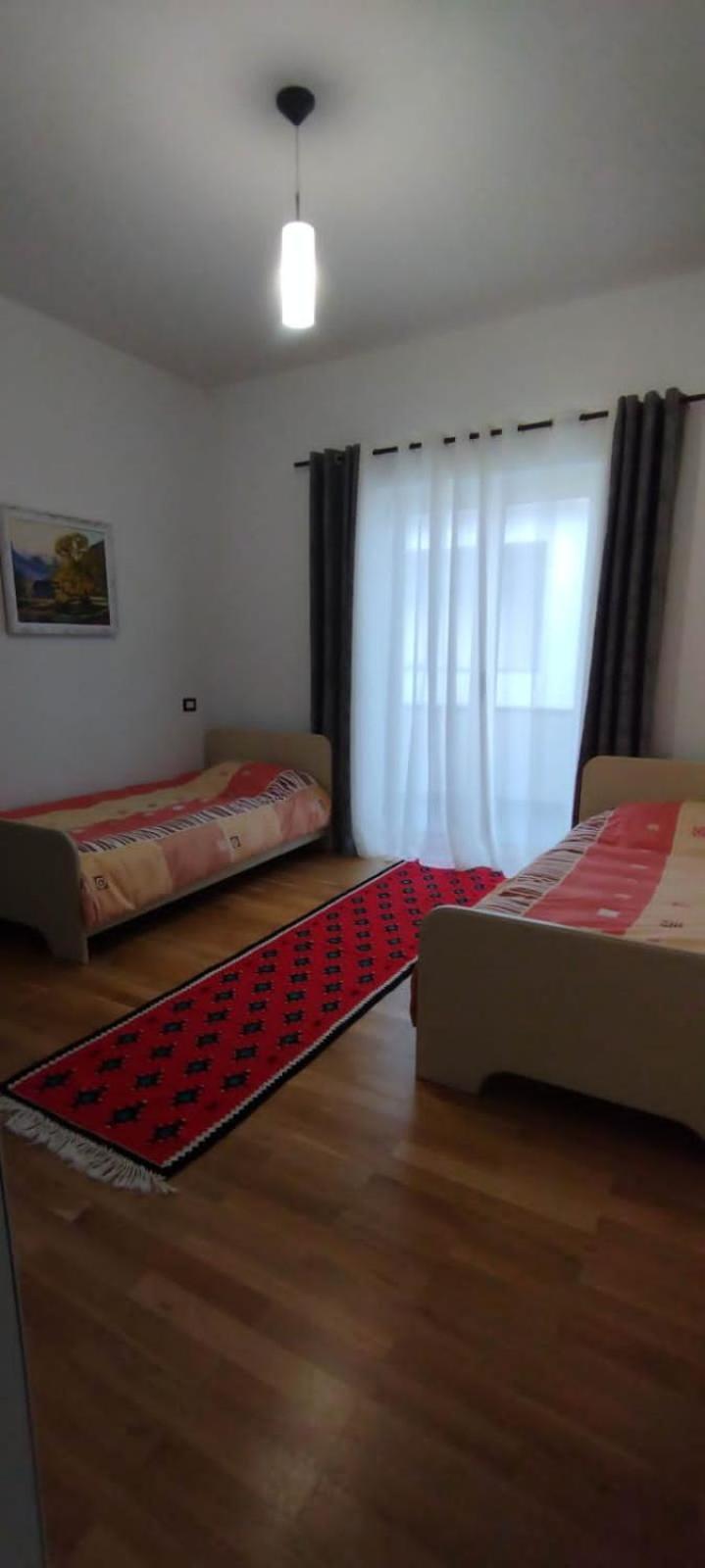 Turisalba Hotel Ishem Eksteriør billede