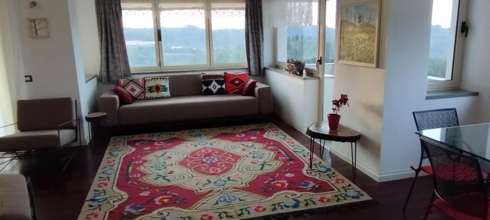 Turisalba Hotel Ishem Eksteriør billede